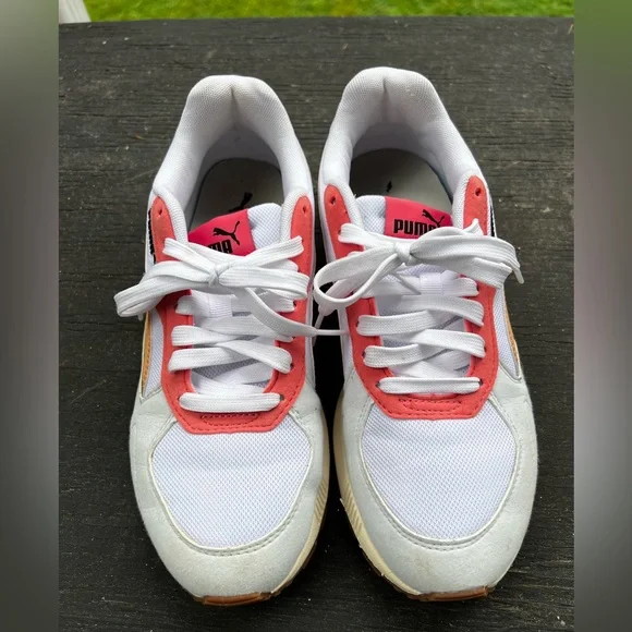 Puma White and Coral Sneakers - Picture 2 of 15